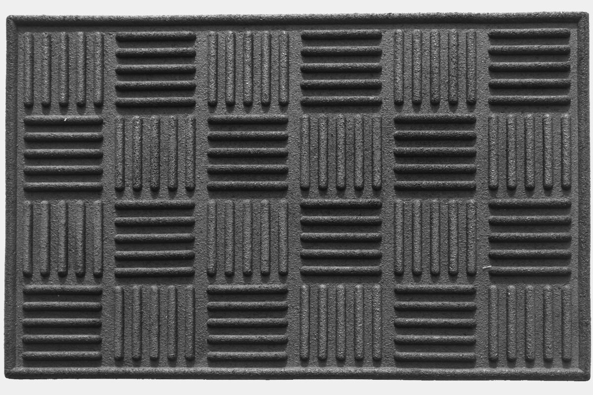 Textured rubber mat